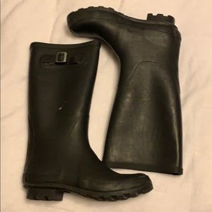 Chinese laundry rain boot